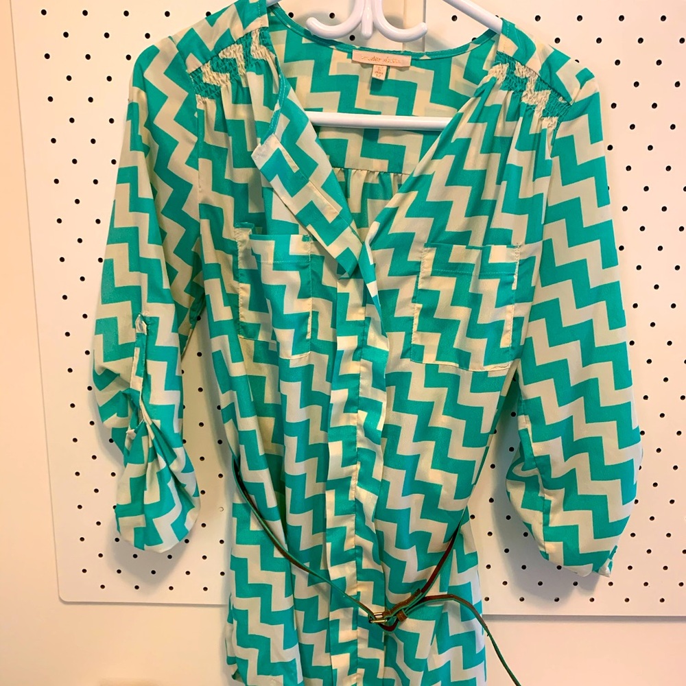 Under Skies Medium Tunic Blouse
